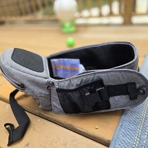 Tushbaby hip carrier